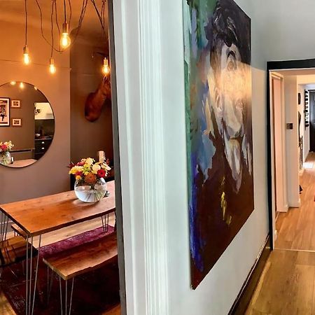 Chic Townhouse Near Tunnels Beaches Ilfracombe Buitenkant foto
