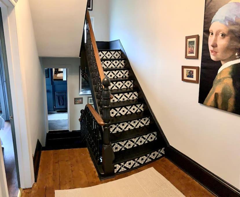 Chic Townhouse Near Tunnels Beaches Ilfracombe Buitenkant foto