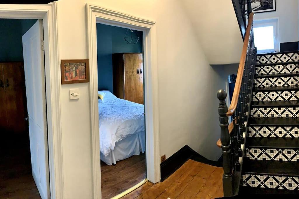 Chic Townhouse Near Tunnels Beaches Ilfracombe Buitenkant foto
