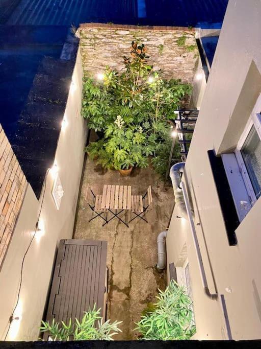 Chic Townhouse Near Tunnels Beaches Ilfracombe Buitenkant foto